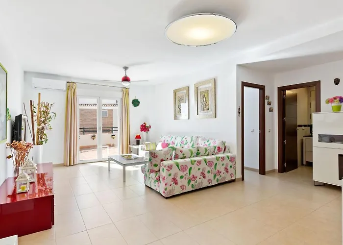 Belvilla By Oyo Apartment In La Herradura